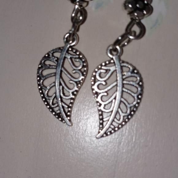 Earrings - Picture 2 of 3